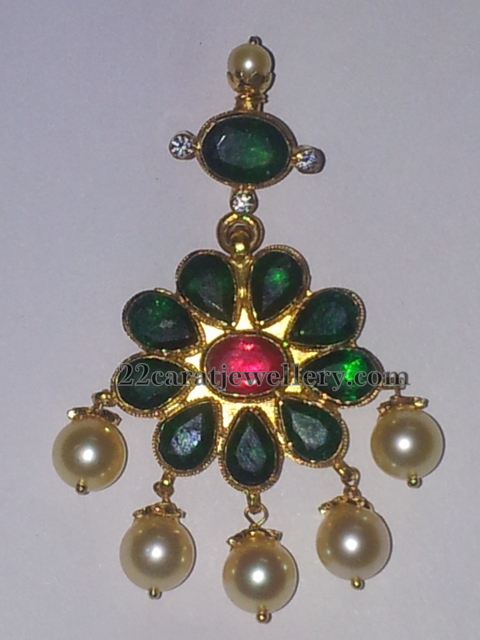 Emerald Pendant with Pearls - Jewellery Designs