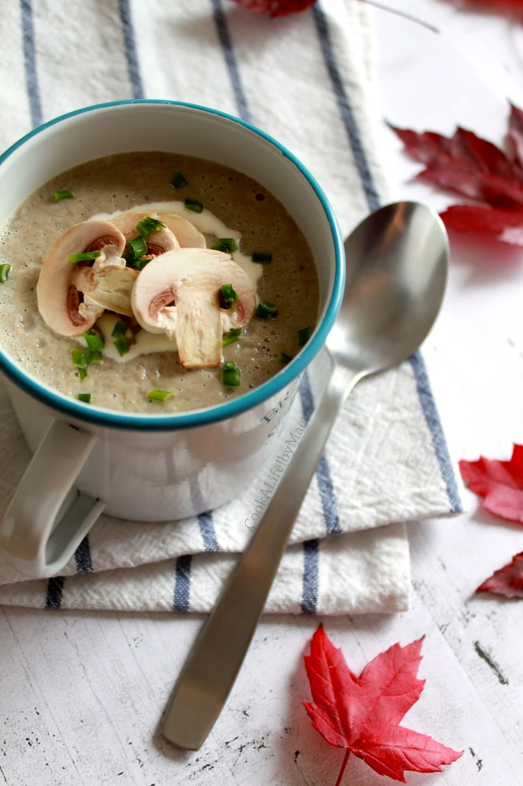 Velouté de champignons de Paris