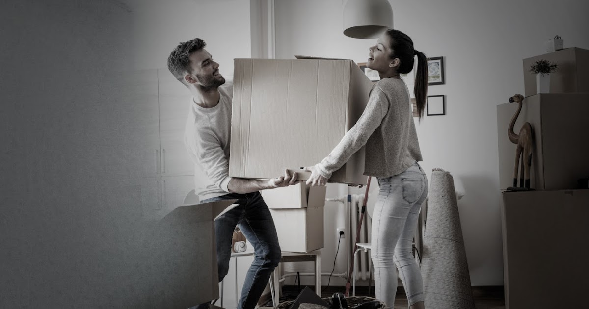 Пара за работой. Looking for a move. On the move. Looking for a move. Looking for a move.