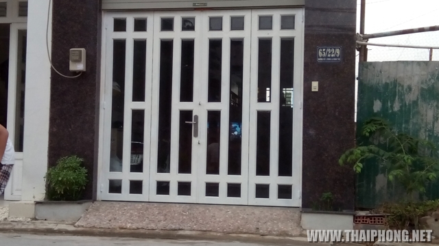 Mẫu Cửa Sắt 4 Cánh Đẹp 04 Mẫu Cửa Sắt 4 Cánh Đẹp 04