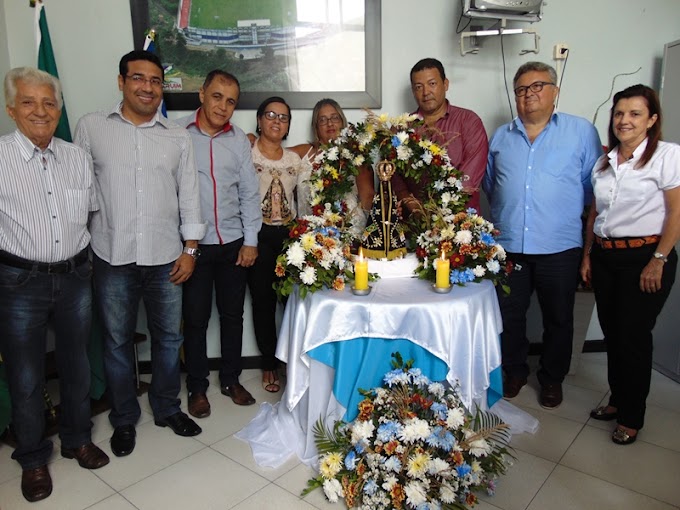 Prefeitura de Maruim recebe visita da imagem peregrina de Nossa Senhora de Aparecida 