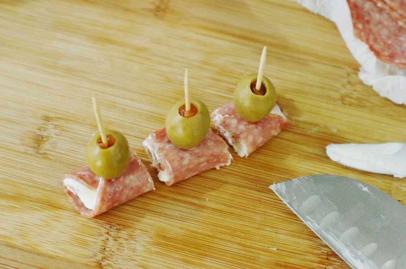 How to Make Quick Salami & Cream Cheese Bites photo