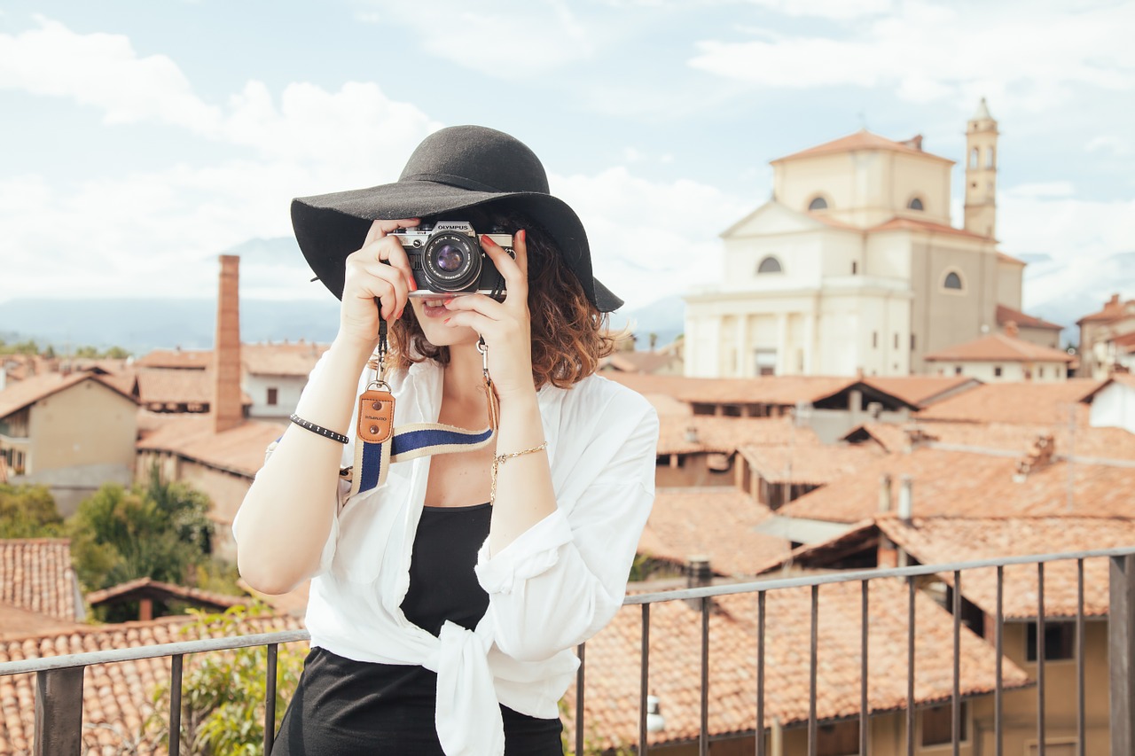 A Peculiar Course of Photography A Peculiar Course of Photography