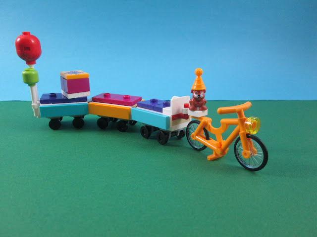 Set LEGO Friends 41111 Party Train
