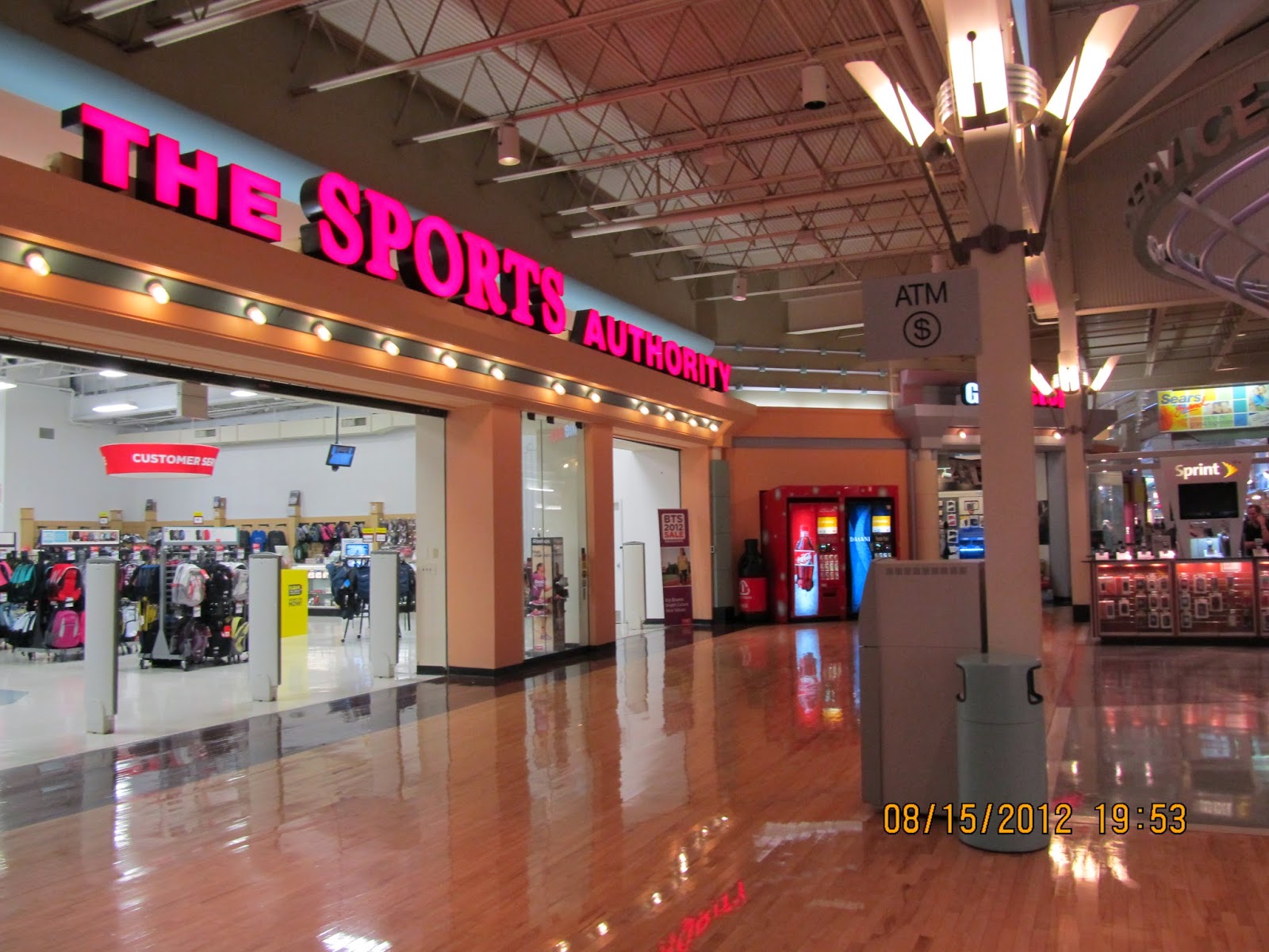 Trip to the Mall Gurnee Mills (Gurnee, IL)