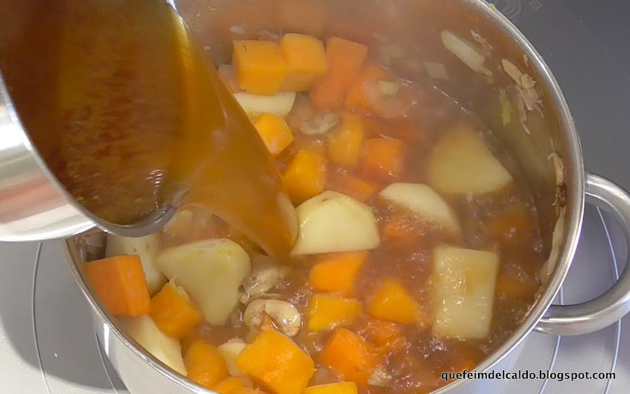 Crema de calabaza con portobello.