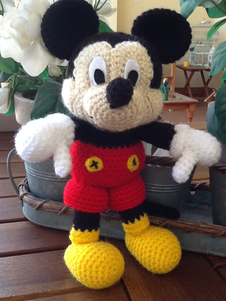 Mickey Amigurumi 215