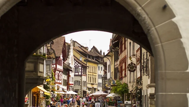 Great Places to Visit Near Zurich: Archway in Stein am Rhein Switzerland