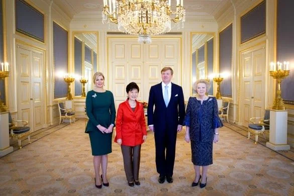 King Willem, Queen Máxima and Princess Beatrix received South-Korea's President Park Geun-hye