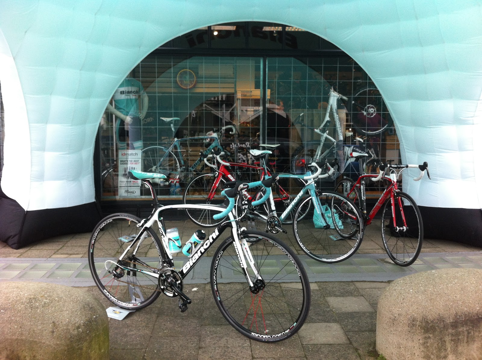 bianchi stand
