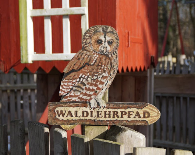 Frühling im Tierpark Gettorf (+ Verlosung). Im Tierpark Gettorf mitten in Schleswig-Holstein gibt es auch einen Waldlehrpfad.