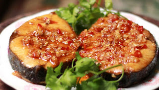 ca-thu-sot-nuoc-mam.jpg