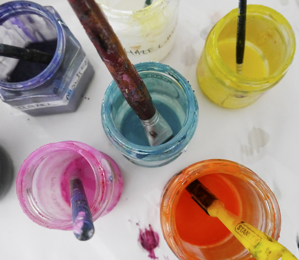 Pots of paint for dying silk in silk marbling workshop Mischke Lingerie, Hill Street Deisgn House, silk marbling technique, silk marbling workshop, lingerie making workshop, Edinburgh events, craft blog, how to