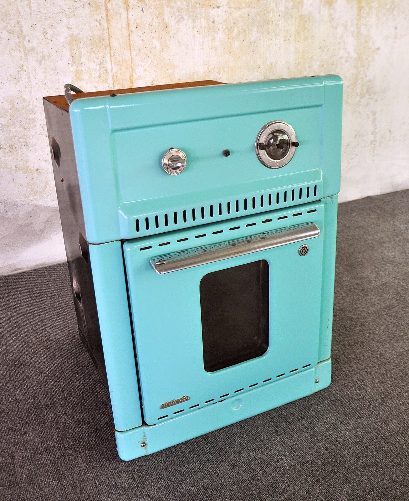 SELECT MODERN Turquoise Enamel Wall Oven