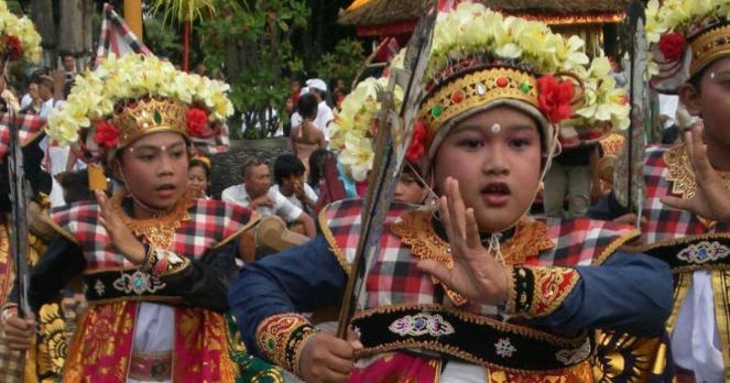 Cerita Ngentot Dewasa: Sejarah Kelam Hubungan Seks Sedarah