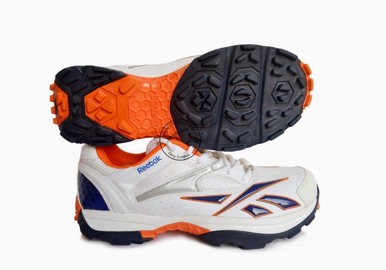 reebok spike shoes for cricket