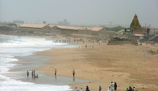 800px-Manora_Beach%252C_Karachi%252C_Pak
