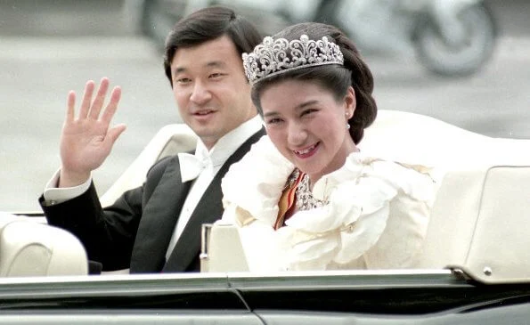 Naruhito first met Masako Owada at a tea party held for Infanta Elena of Spain. The wedding took place at the Imperial Shinto Hall