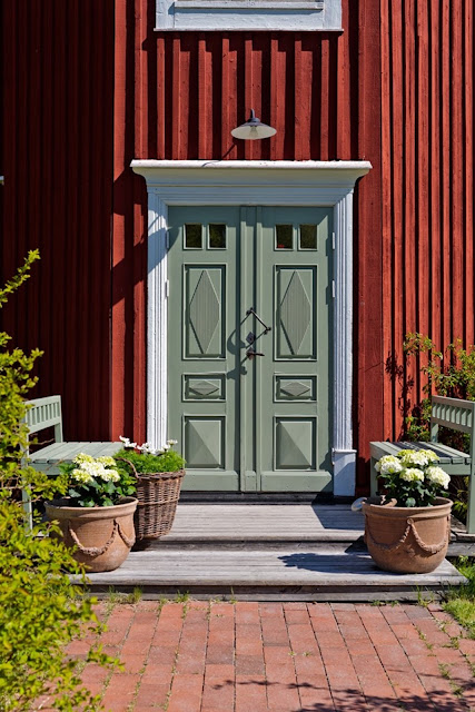 A white country house in Sweden