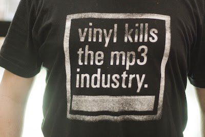 vinyl kills the MP3 image