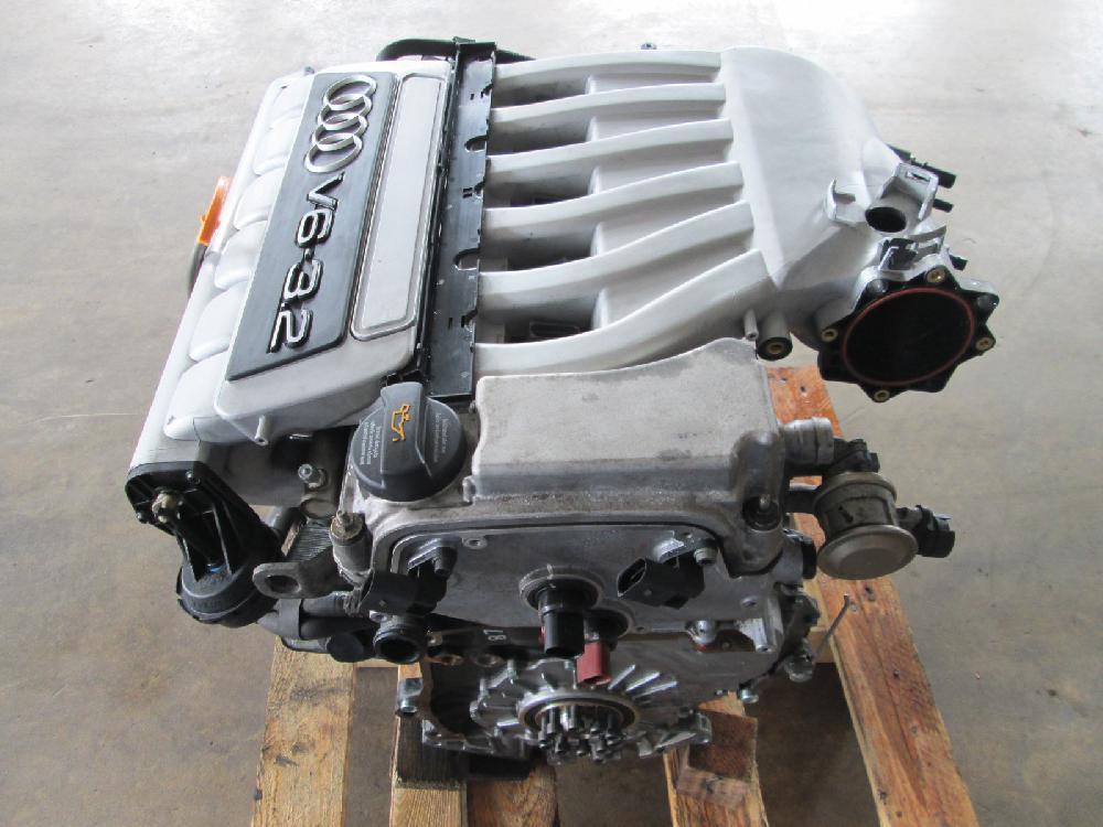 Vw Golf r32 engine