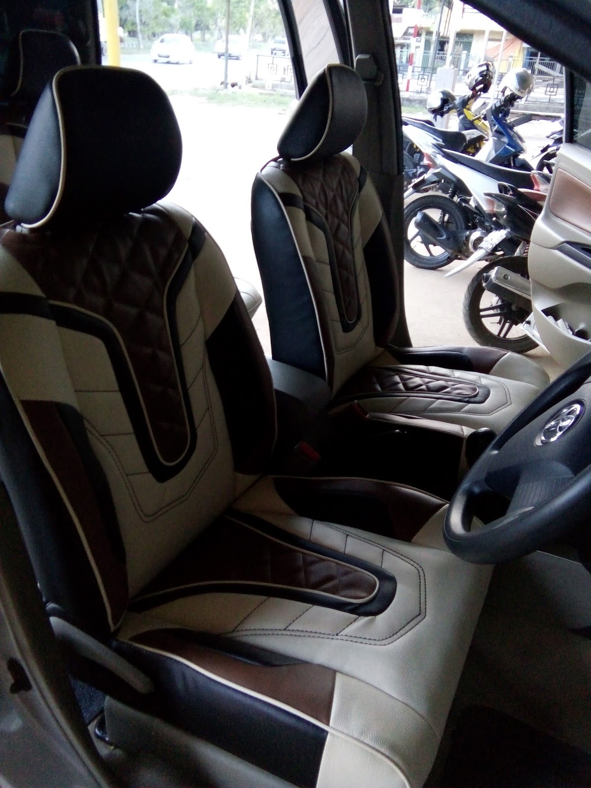 Kumpulan Modifikasi Interior Mobil Sofa Modifikasi Mobil