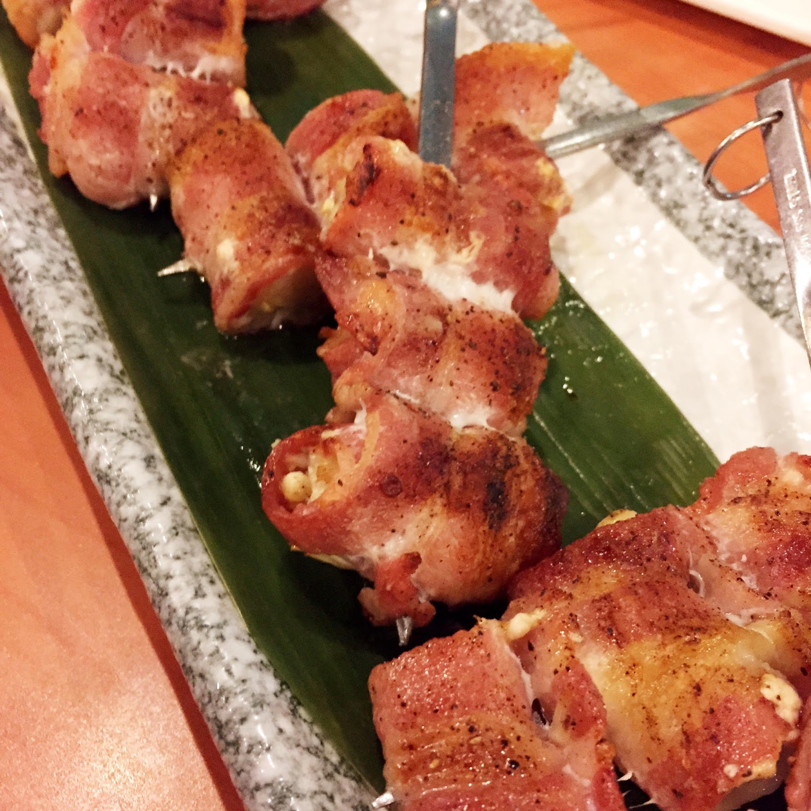 Standing Sushi Bar Hippie Vibes