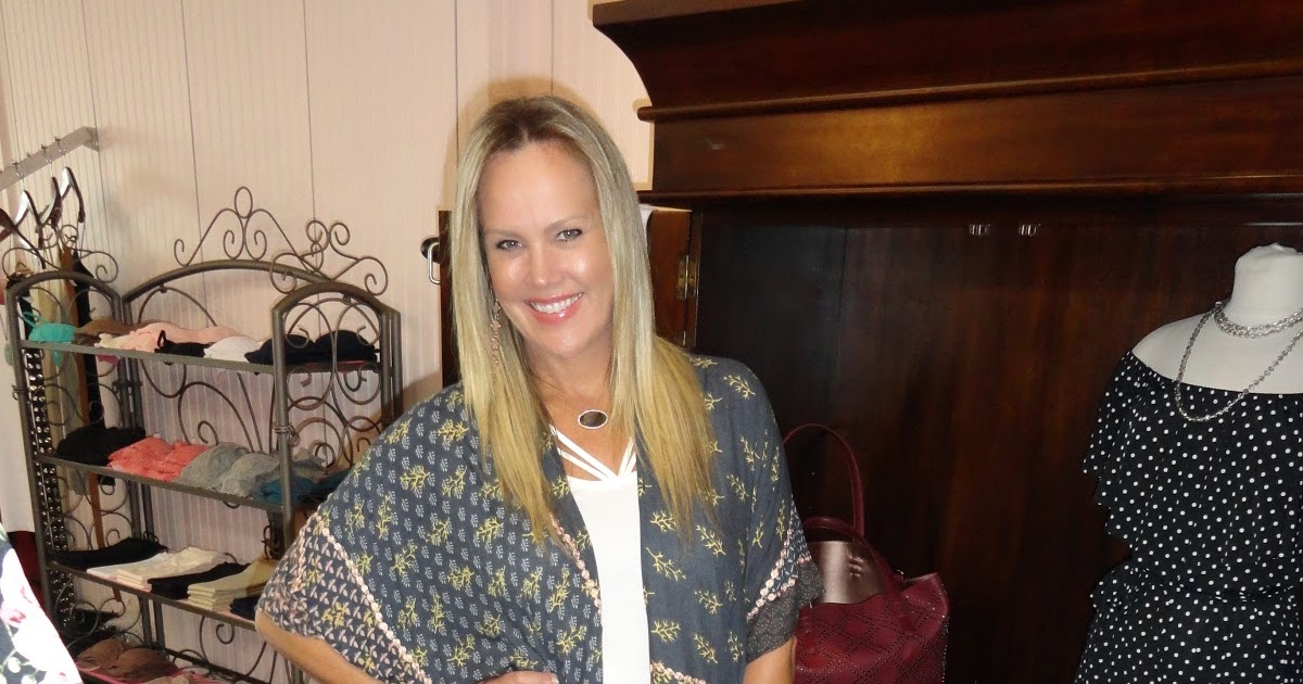 Blush Boutique Calabasas and Thousand Oaks Contemporary Kimono