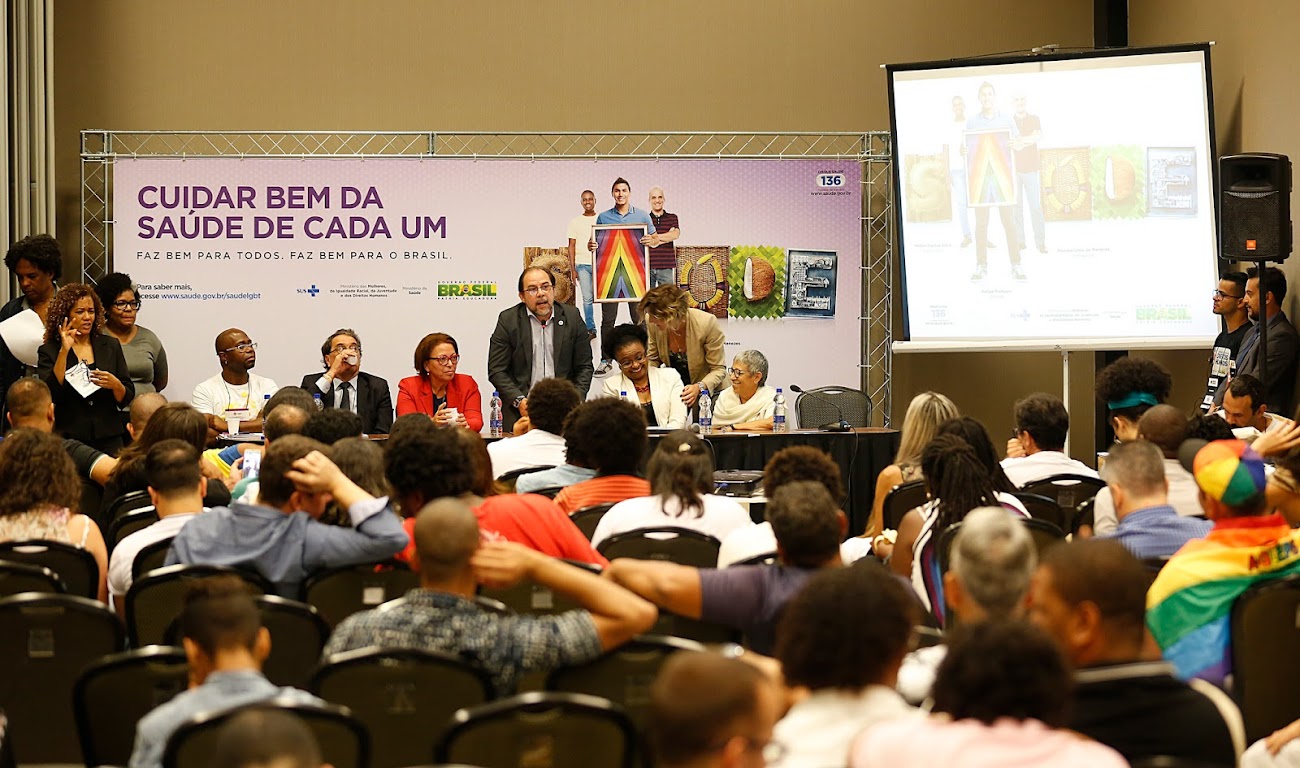 Governo Federal lança campanha voltada à saúde de gays e bissexuais masculinos Governo Federal lança campanha voltada à saúde de gays e bissexuais masculinos