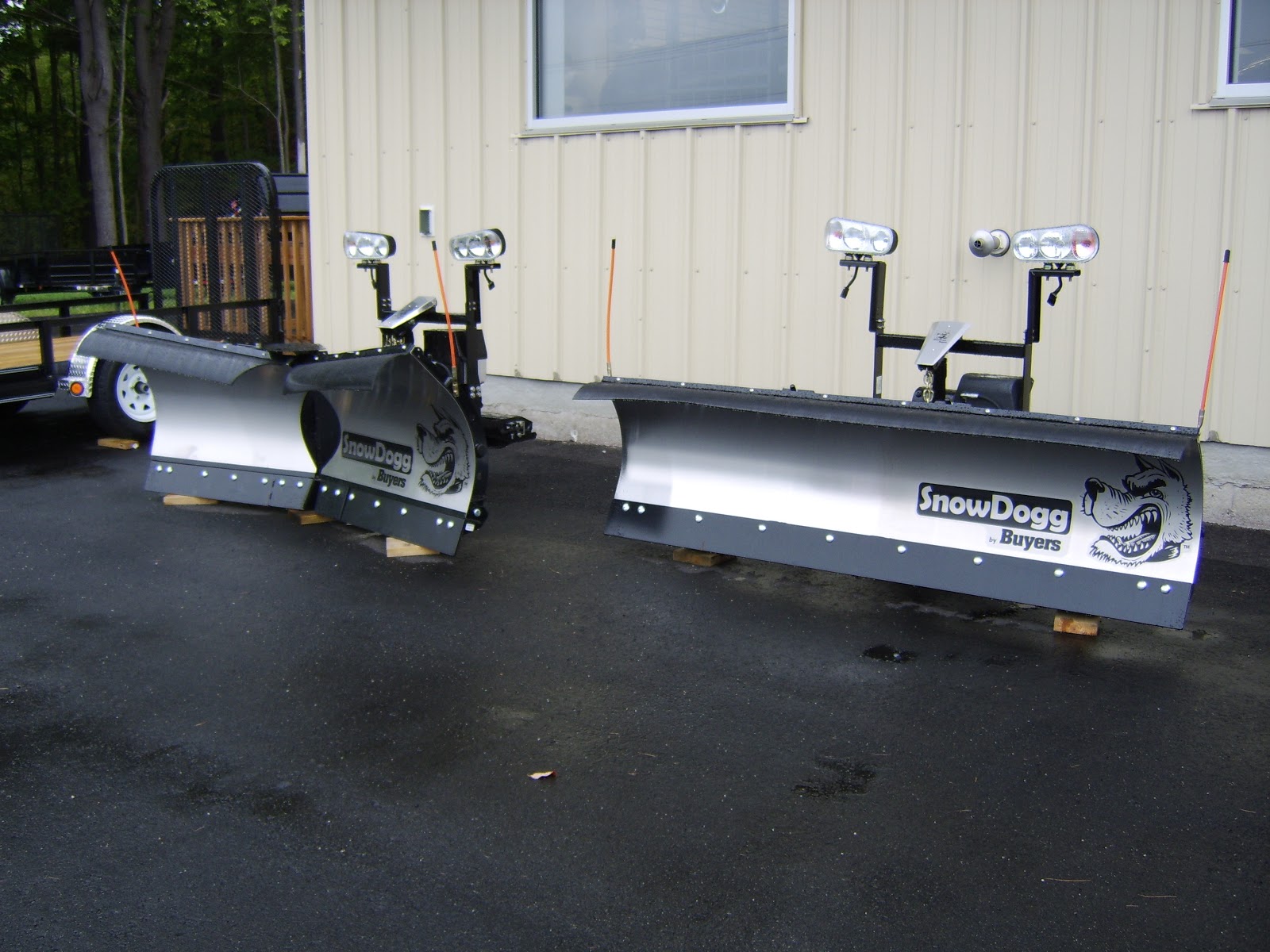 Michaud's Trailers Winslow Maine Auburn, Maine