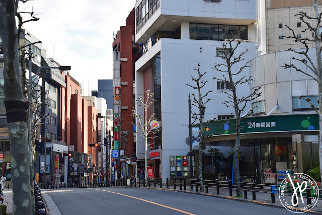 a commercial street in Akasaka