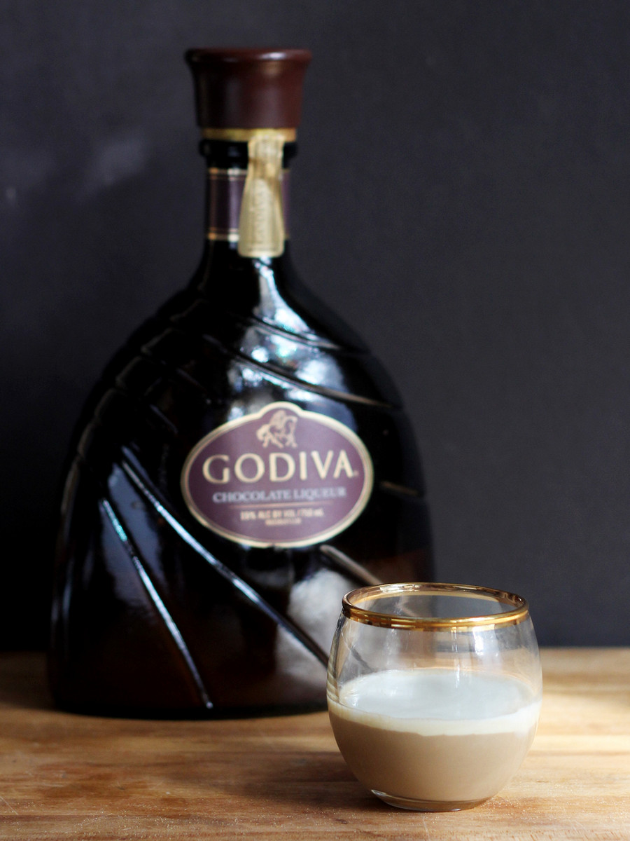 Cookistry Have a Godiva Cocktail for Valentine's Day