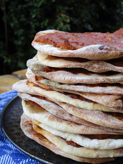 Ламаджо лахмаджун