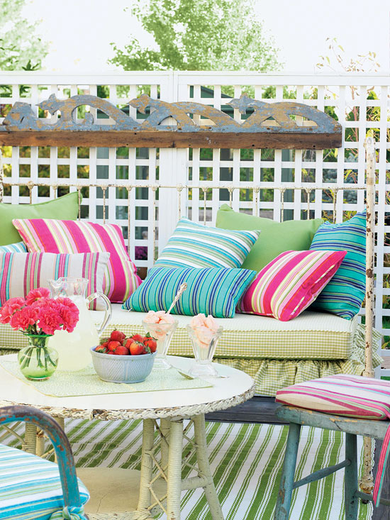 Colorful Outdoor Decorating For Summer 2013 | Furniture Design Ideas