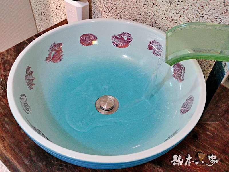 苗栗三義龍騰村百年大院古厝|焉美術行館|老屋重生傳統與現代的融合