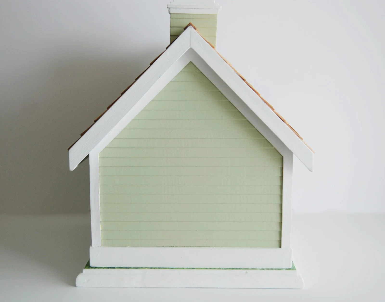 cottage style dog house | painted siding | Rambling Renovators