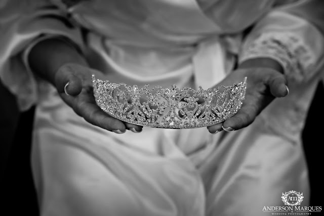 noiva, vestido de noiva, making off, prévia da noiva, casamento clássico, casamento elegante, casamento chique, casamento real, casamento, cerimonia de casamento, anderson marques, joia da noiva, coroa de noiva, leilah cerqueira