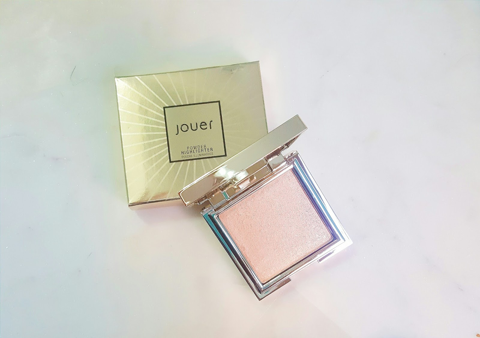 Beauty Addict on a Mission My Absolute Favorite Highlighter Jouer