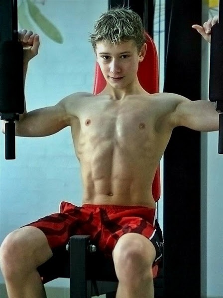 Teens Exposed At Gym Porn 29