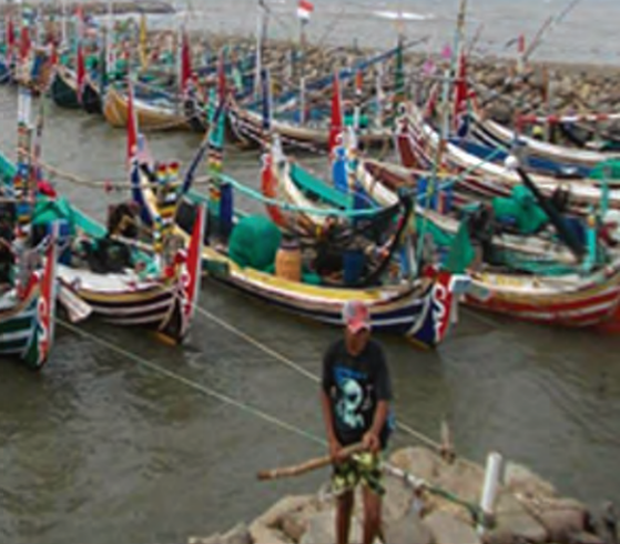 Apa saja pengaruh kondisi geografis indonesia sebagai negara maritim terhadap kehidupan ekonomi masyarakat