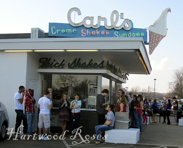 Hartwood Roses Fredericksburg's Version of a National Holiday