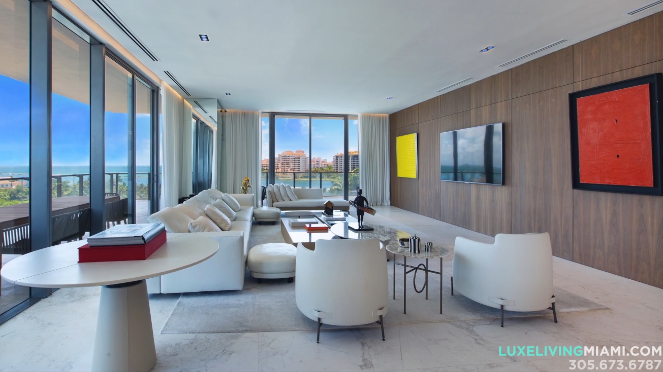 28 Photos vs. APOGEE 701 South of 5th Street Miami - Luxury Condo & Interior Design Tour