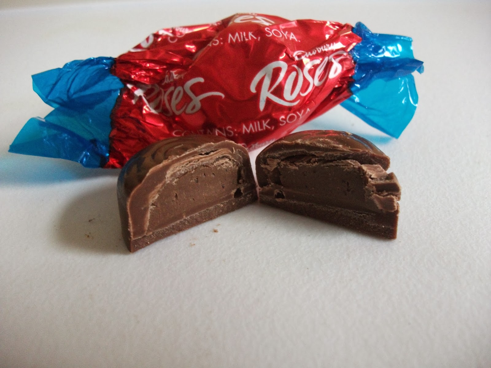 Cadbury Roses with new Coffee & Truffle chocolates! Review/Rant