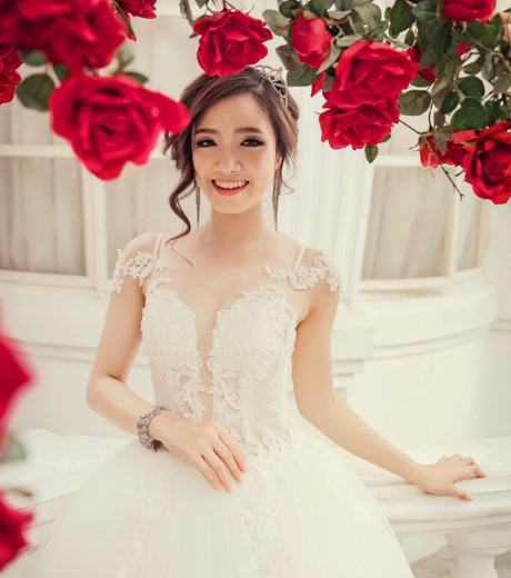 Ngam nhan sac long lay cua 15 nu sinh DH Ngoai thuong - Anh 12