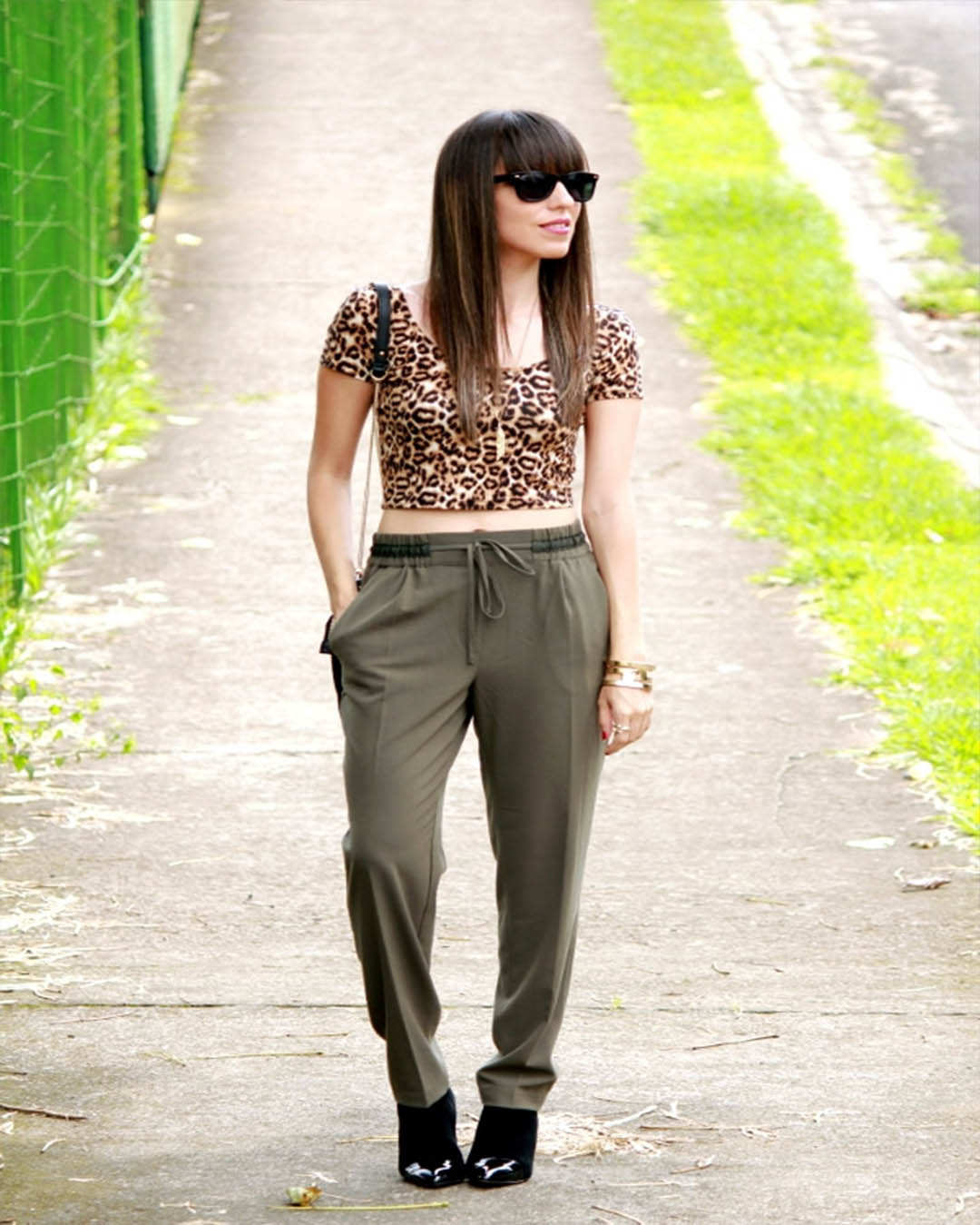 Combinar Pantalon Outfit Con Leggins Verde Militar Essentielles Yoga