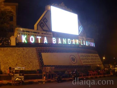 suasana malam di Kota Bandar Lampung