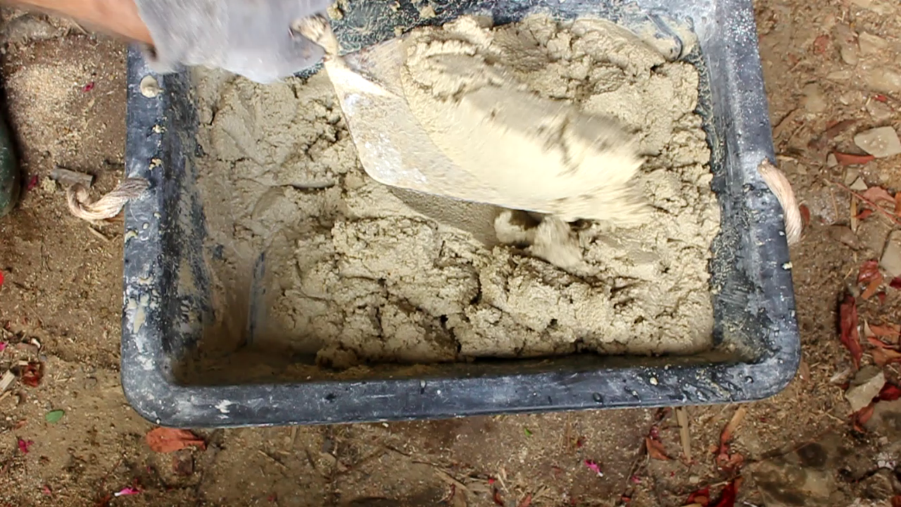 Mixing and using lime mortar and why it's a great idea to take a