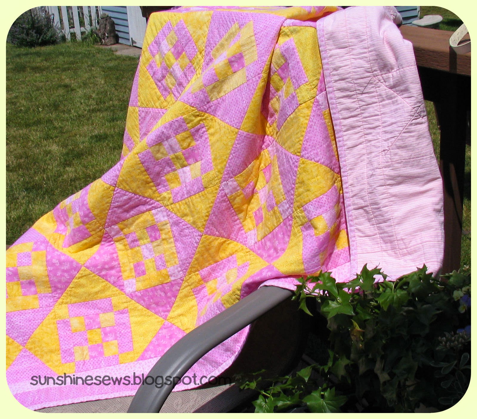 SunShine Sews... Pink Lemonade Quilt