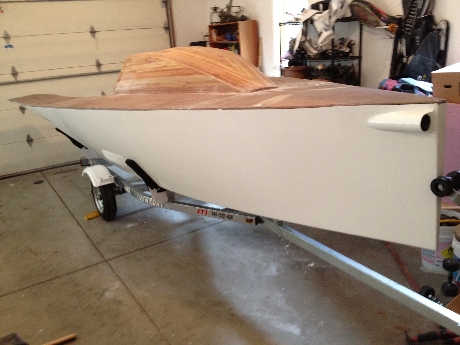 I550381 Boat is upright again