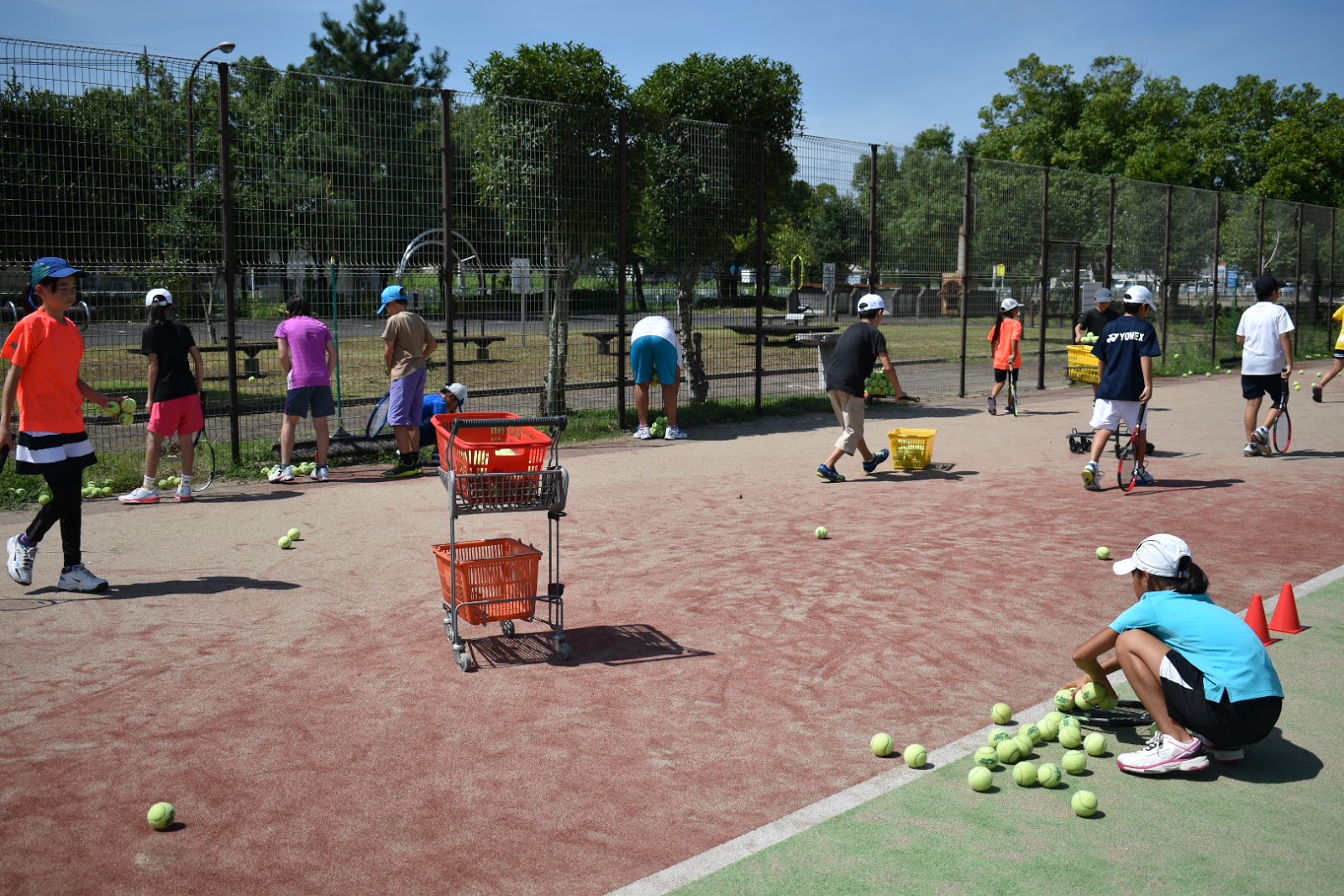 たうてに君ブログ ジュニア合宿 ボール拾い 食事編 てに